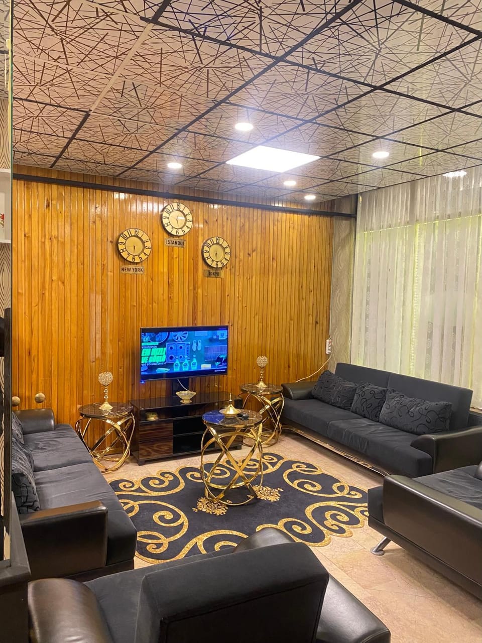 TV and multimedia, Lobby or reception, Seating area