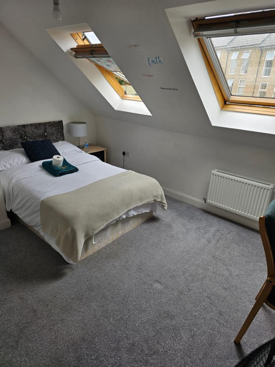 Double Cosy Bedroom in Central Dartford Bed and Breakfast in Dartford