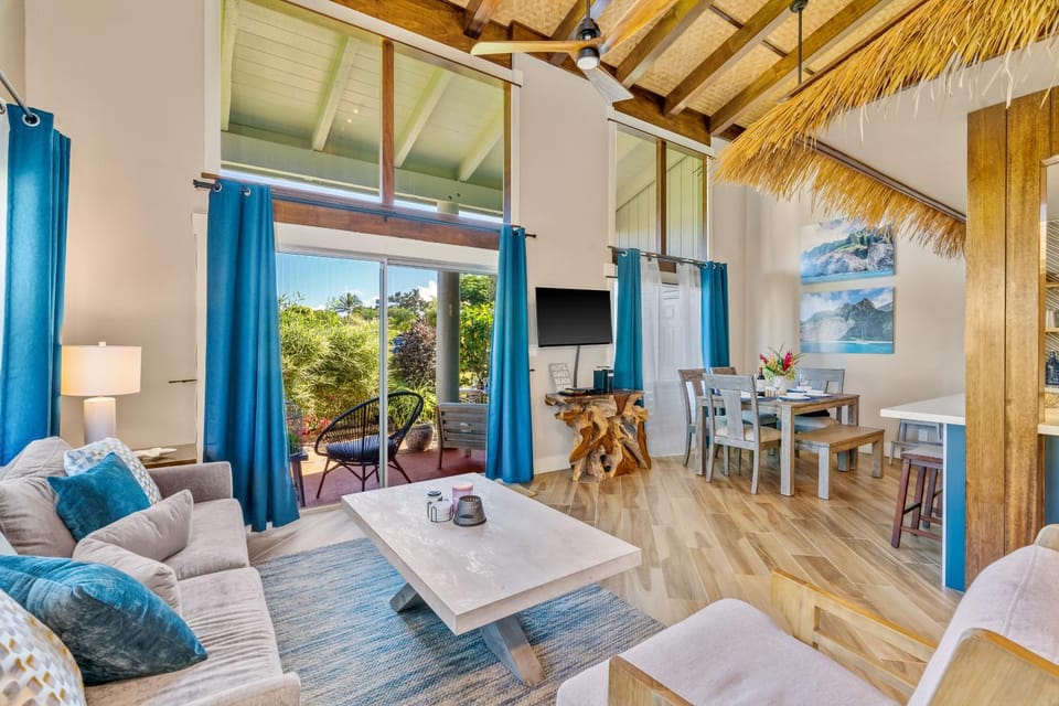(P17D) Hale Blue Hawaii 1Br with Loft, Puamana, Pool, Wifi House in Princeville
