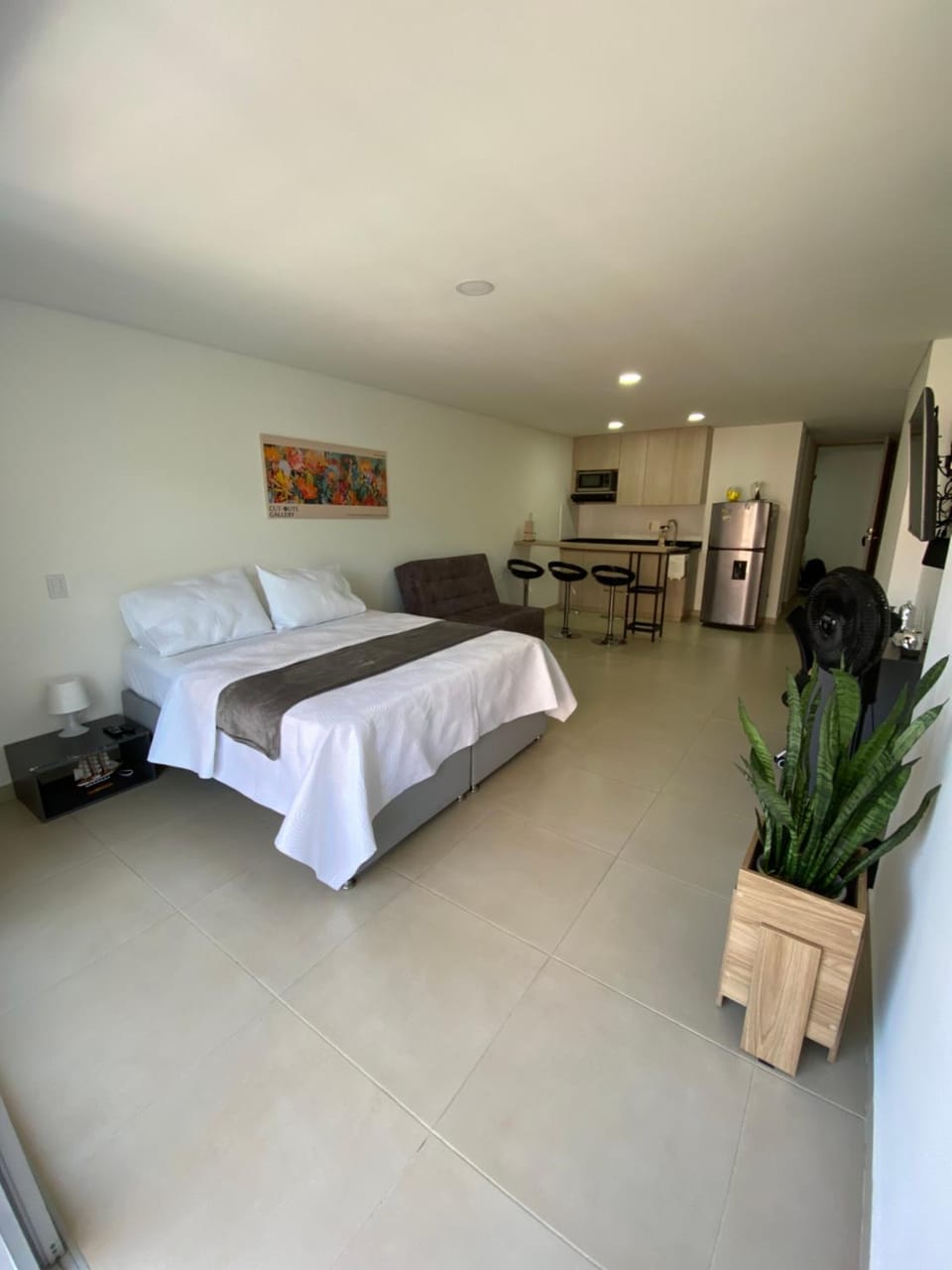 Photo of the whole room, Bedroom