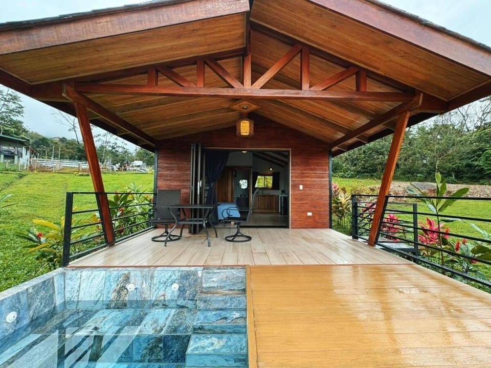 Balcony/Terrace, Swimming pool