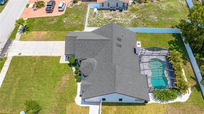 Property building, Day, Neighbourhood, Bird's eye view, Pool view, Swimming pool