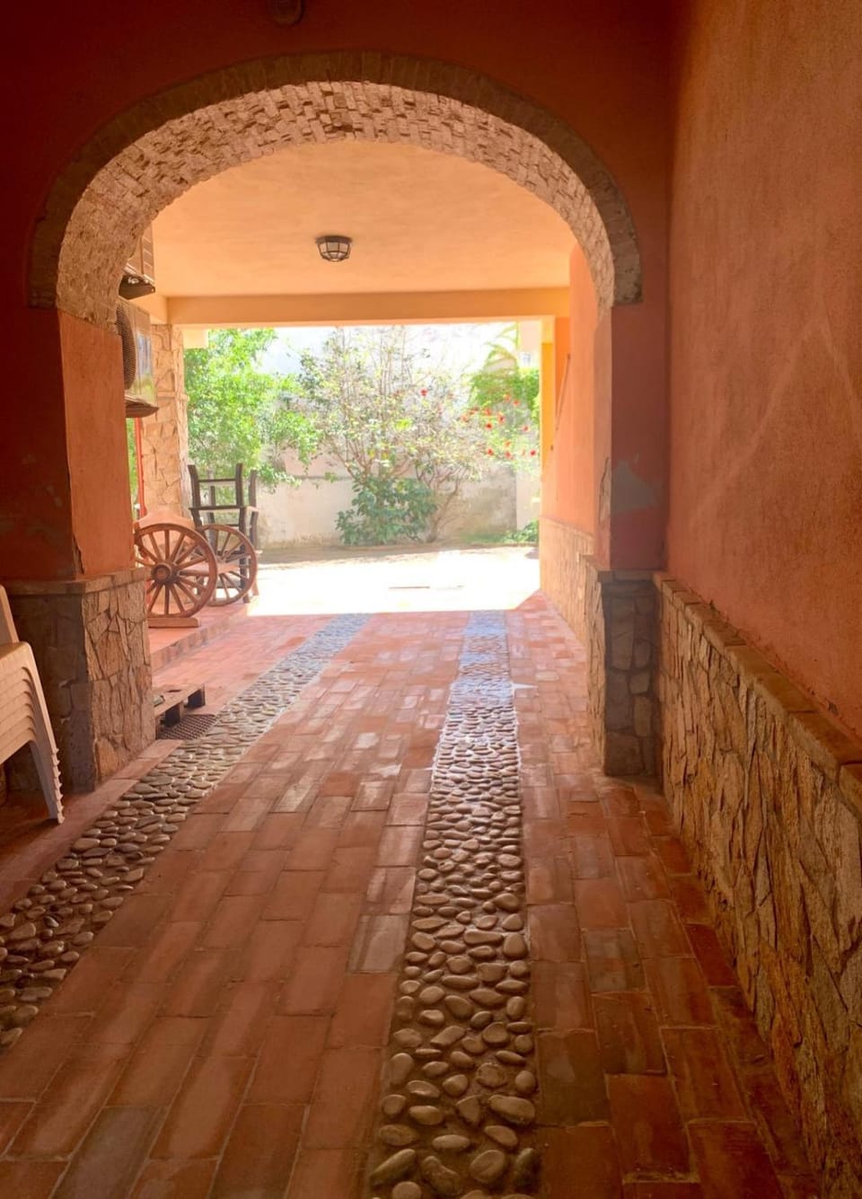 Facade/entrance