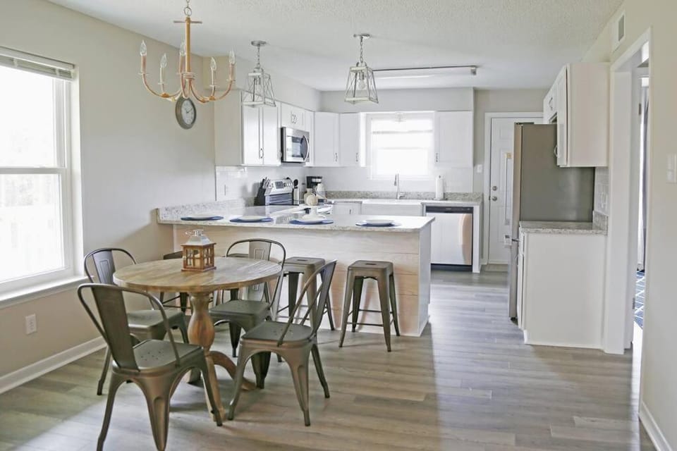 Gulf Coast Condos on the Sand Dunes - 202 House in Dauphin Island