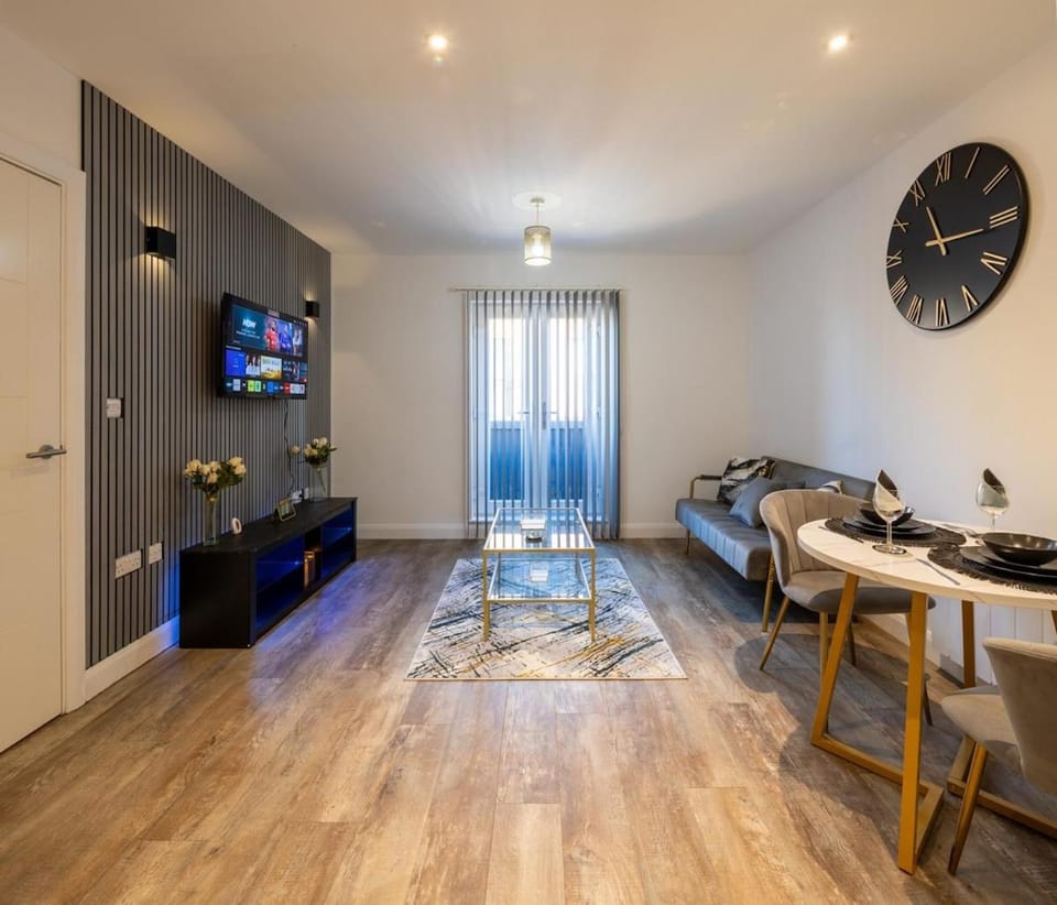 Stylish Modern Apartment Apartment in Bristol