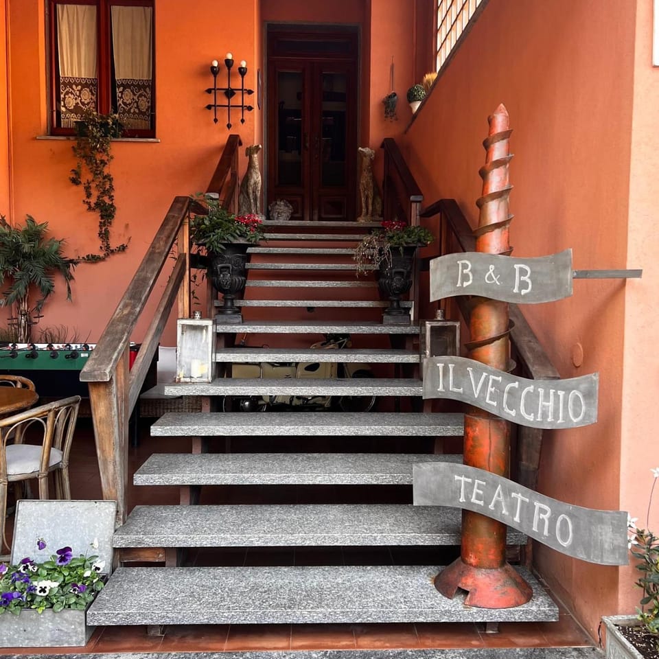Il Vecchio Teatro Bed and Breakfast in Piedmont