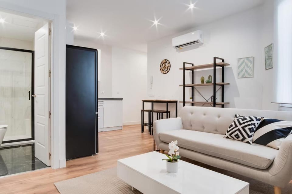 Alin Sea Studio Apartment in Constanta