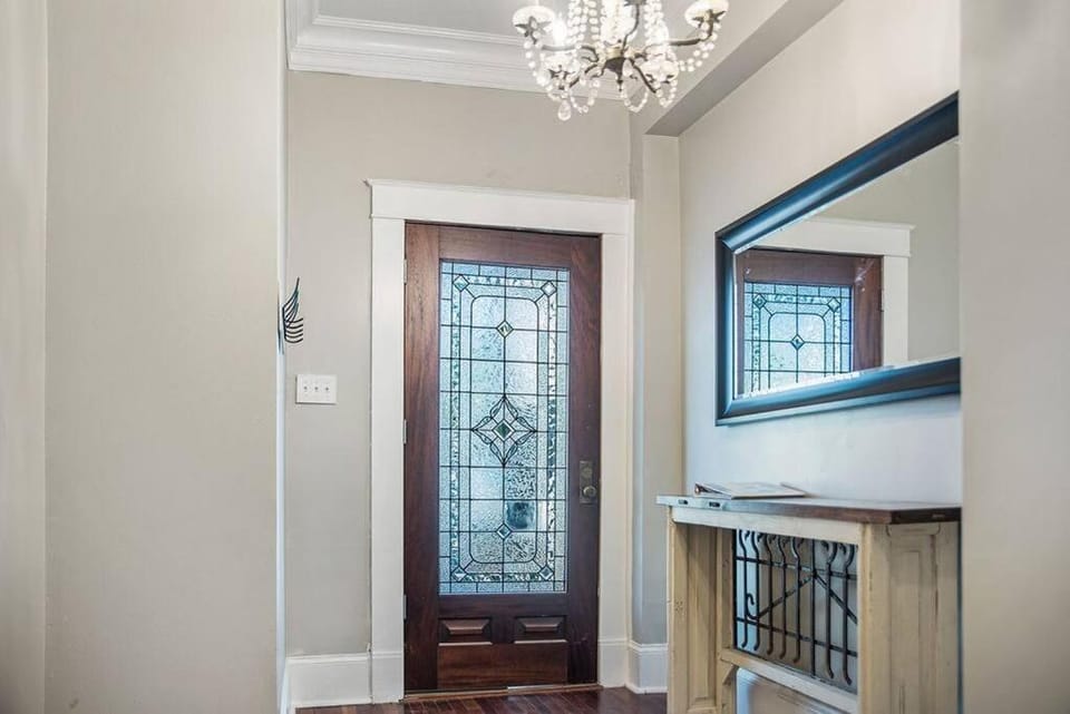 Old Dauphin Way Historic Home - Unit 5 Apartment in Mobile