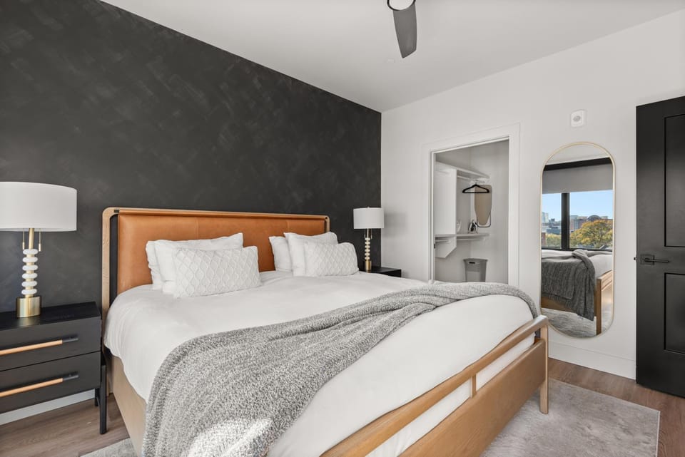 Bed, Photo of the whole room, Bedroom, wardrobe
