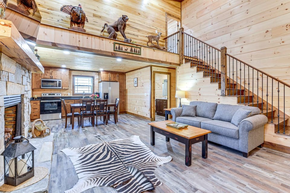 Pet-Friendly Yard! Nature Escape in Forest City House in Tennessee