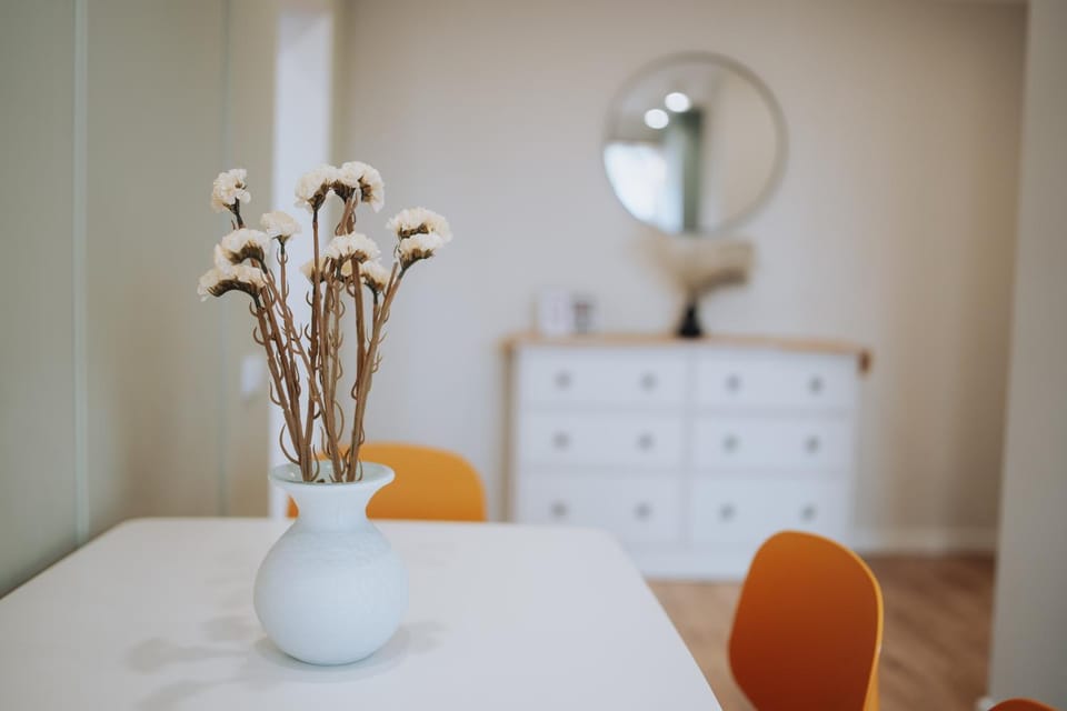 Decorative detail, Dining area
