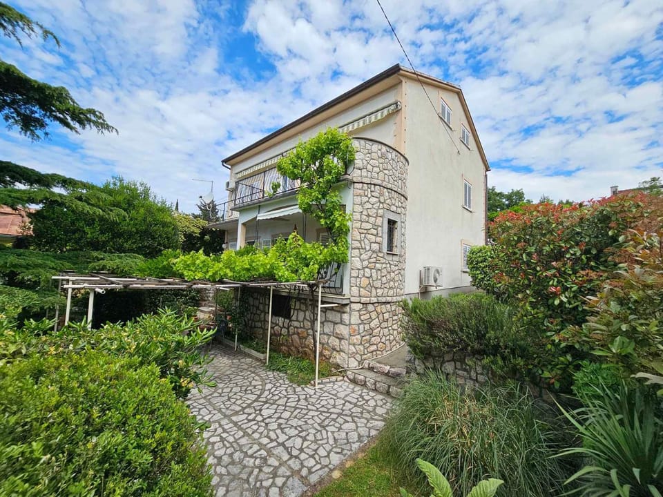 Property building, Summer