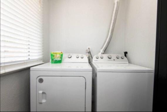 Charming 2BR Condo with Onsite Parking Included Apartment in East Los Angeles