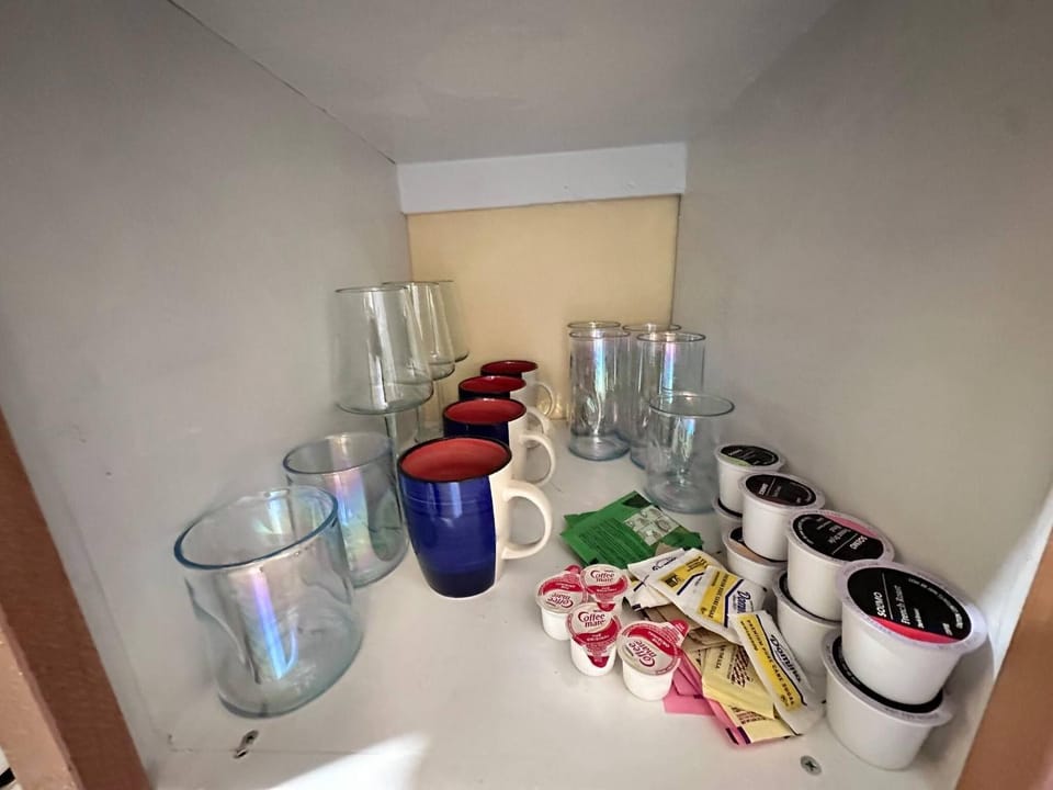 Food and drinks, Food