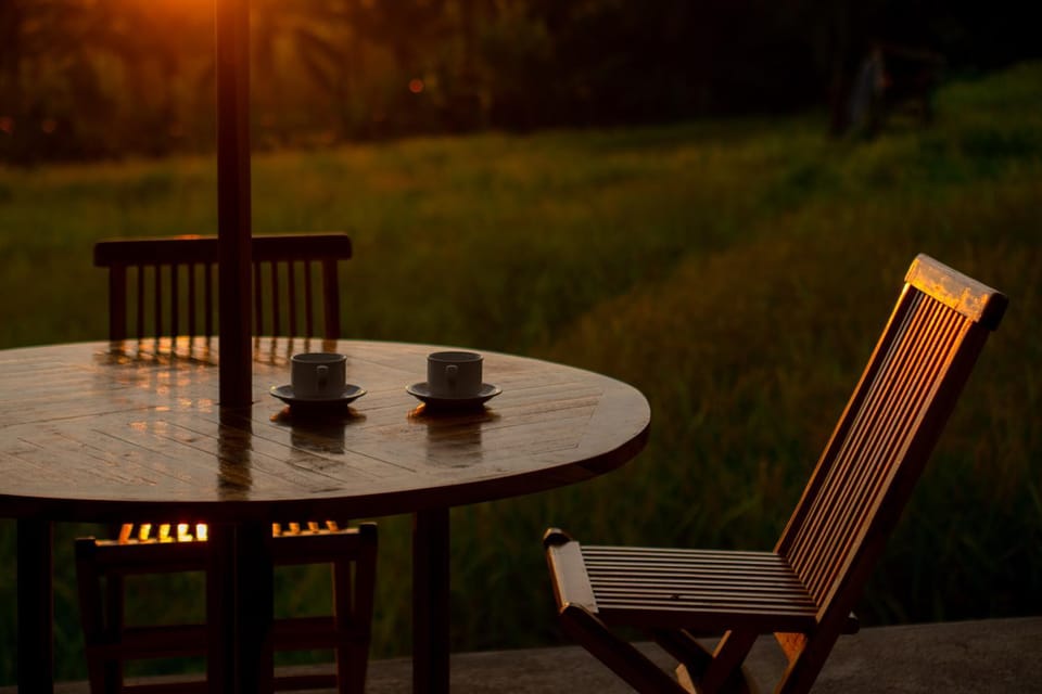 Dining area, Sunset
