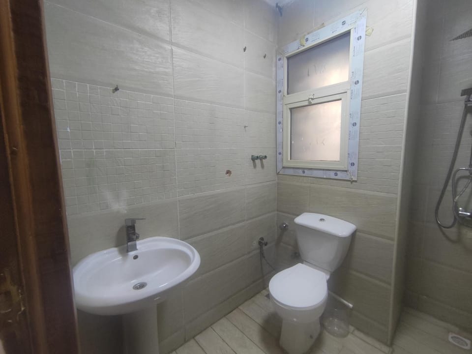 شقة فندقية قريبة من المتحف المصرى ومول مصر والاهرامات عجائب الدنيا السبعة Apartment in Egypt