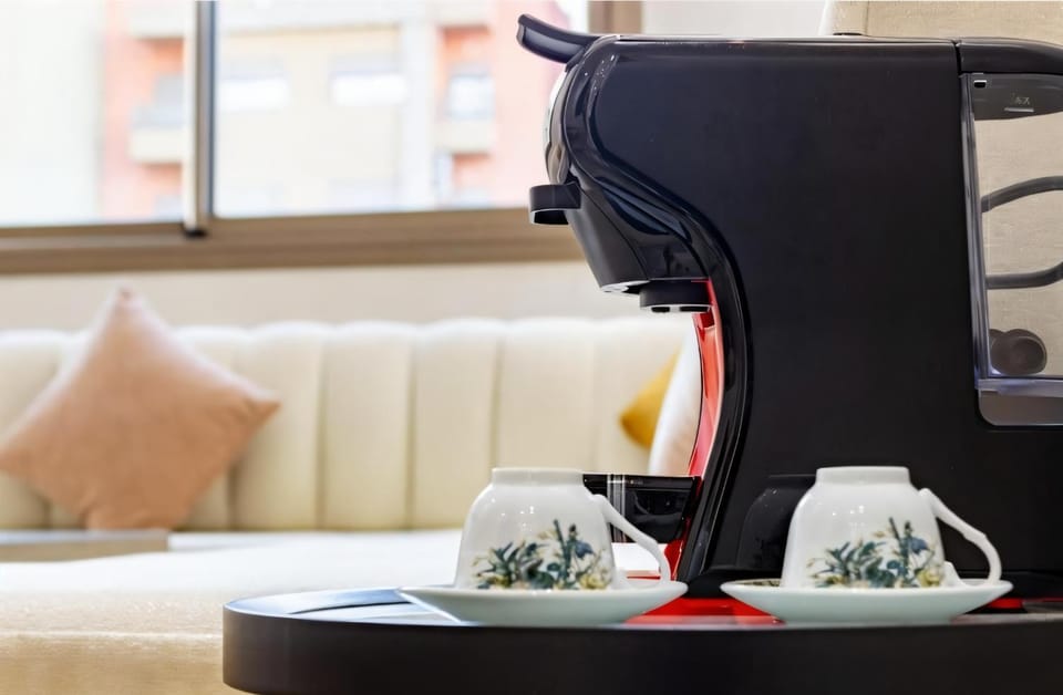 Coffee/tea facilities, Living room
