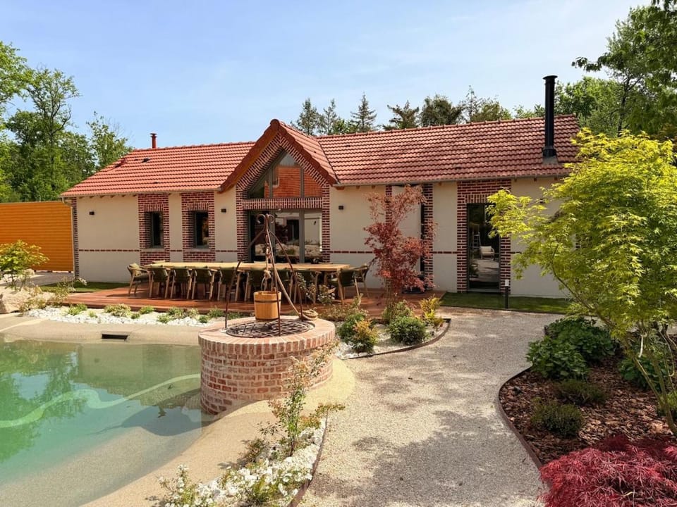 Gîte unique avec piscine lagon et cadre idyllique House in Chaumont-sur-Tharonne