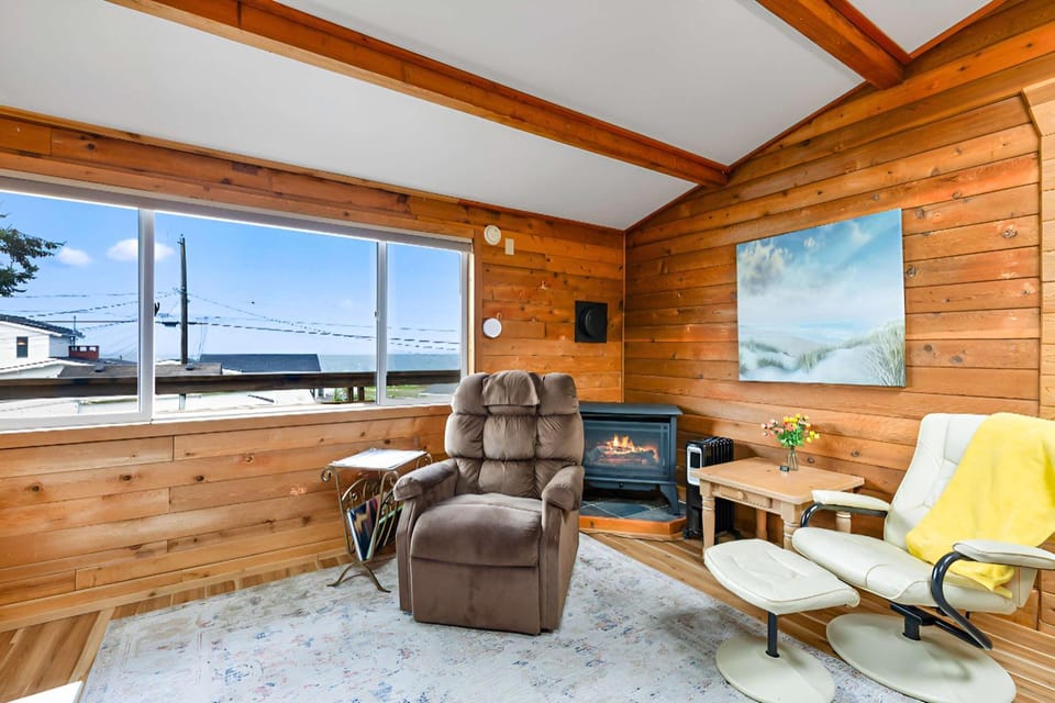Seating area, Sea view
