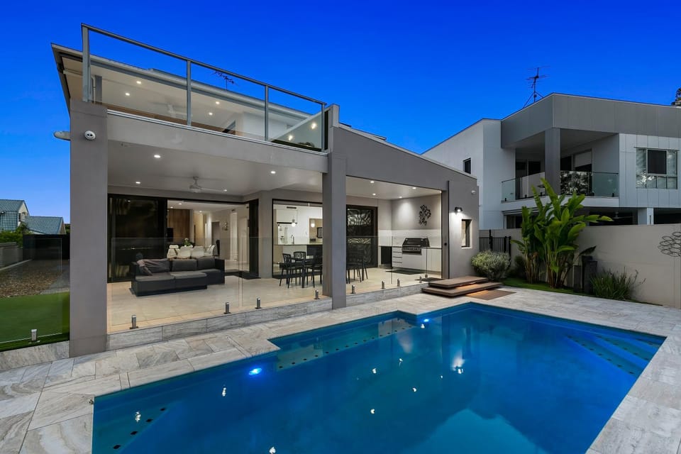 Sunset Shores House in Sandstone Point