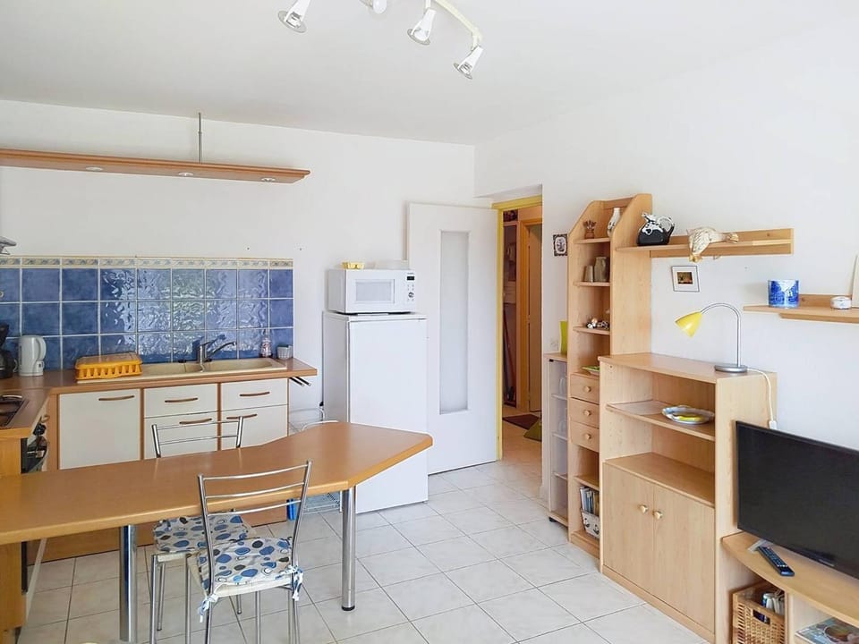 Appartement T2 à Bormes-les-Mimosas avec piscine et 5 couchages - FR-1-610-106 Apartment in Le Lavandou