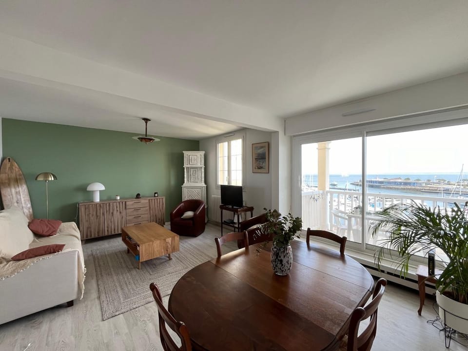 Appartement T3 avec balcon et parking privé au port d'Arcachon - FR-1-319-591 Apartment in Arcachon