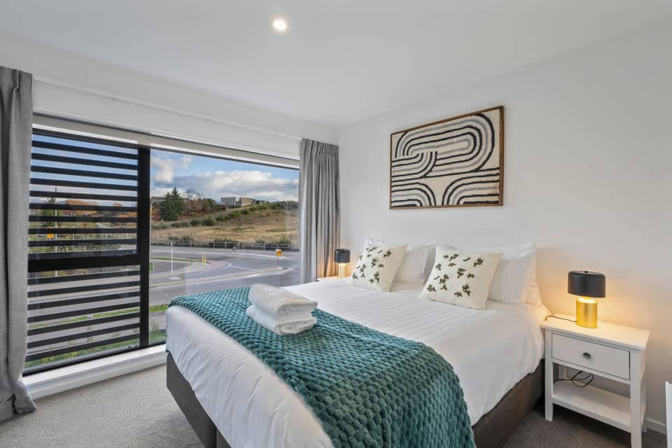 Magic on Rowley House in Wanaka