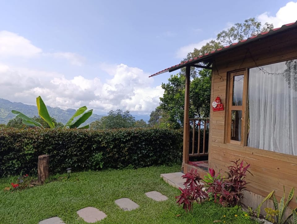 Cabaña Luz de Luna Campground/ 
RV Resort in Cundinamarca, Colombia