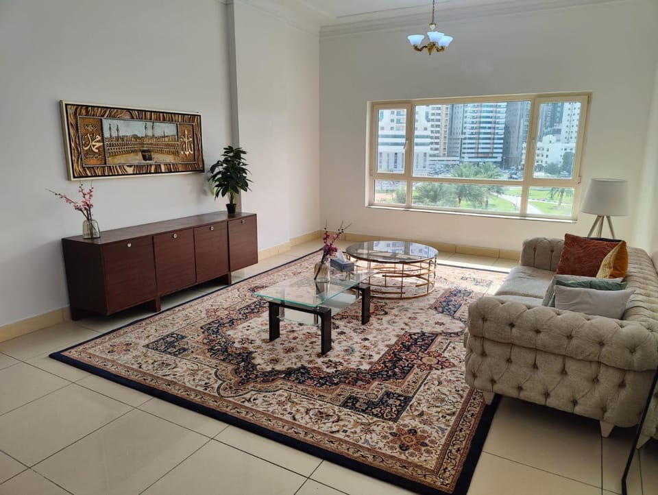 Delightful 3Bedroom Family Apartment with Garden View Apartment in Al Sharjah