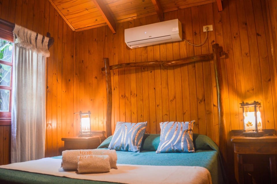 Bed, Photo of the whole room, Bedroom, towels, air conditioner