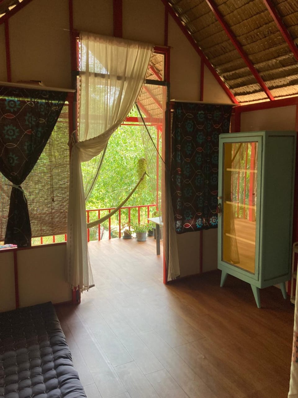 Presente Bed and Breakfast in Ko Phayam