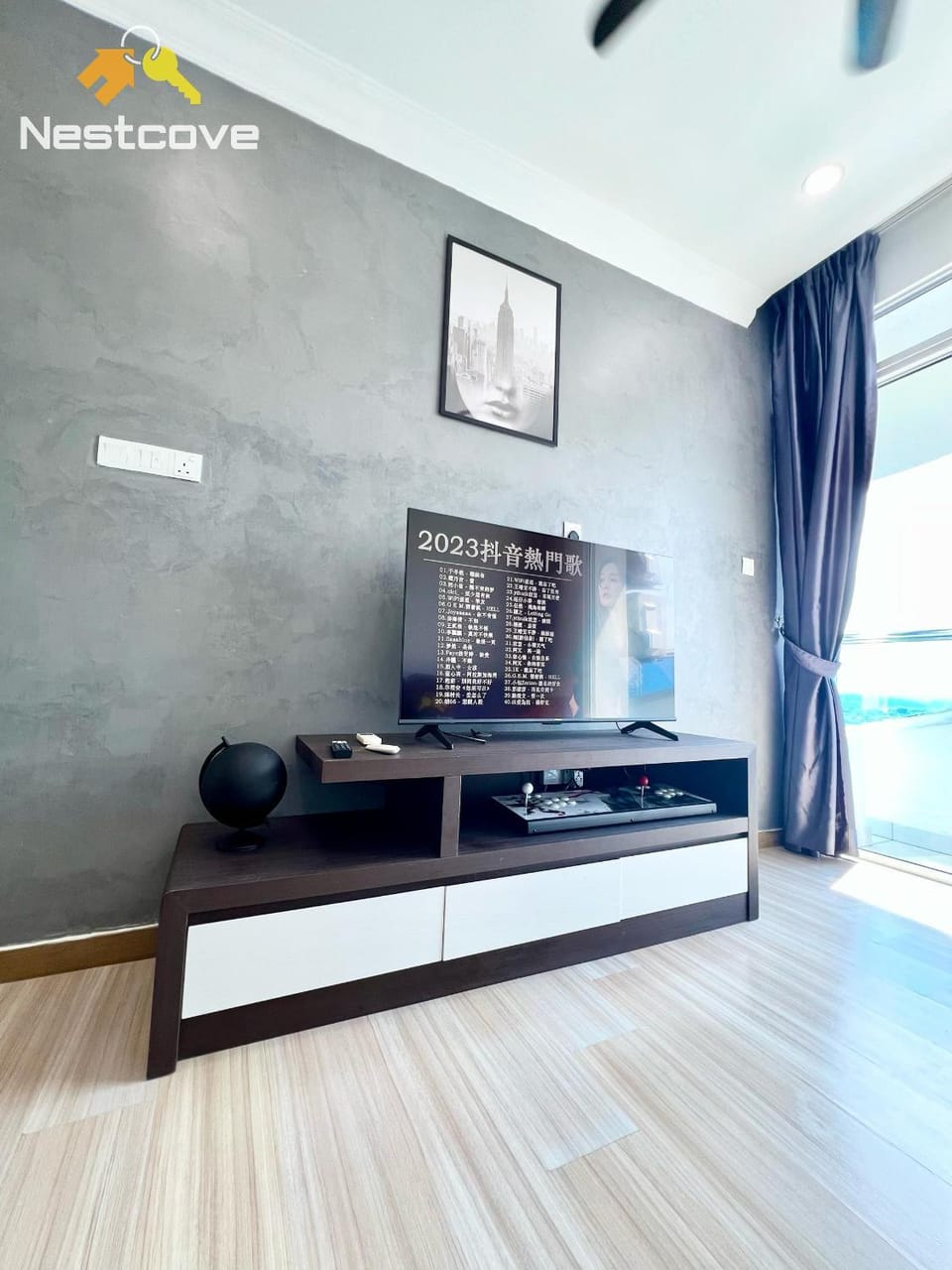 Communal lounge/ TV room, TV and multimedia, Evening entertainment