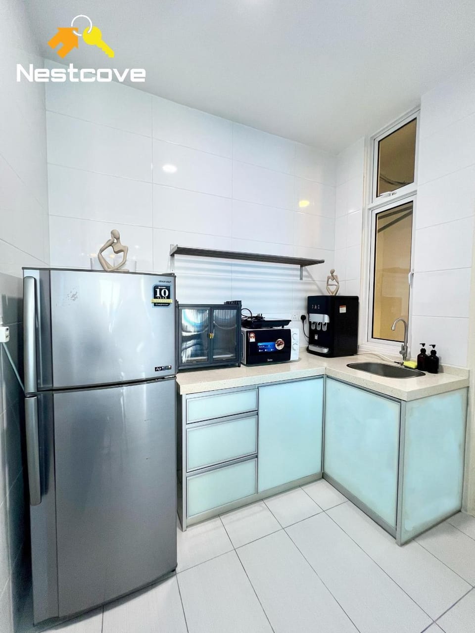 Kitchen or kitchenette, dishwasher, minibar, oven, pet friendly, stove, toaster