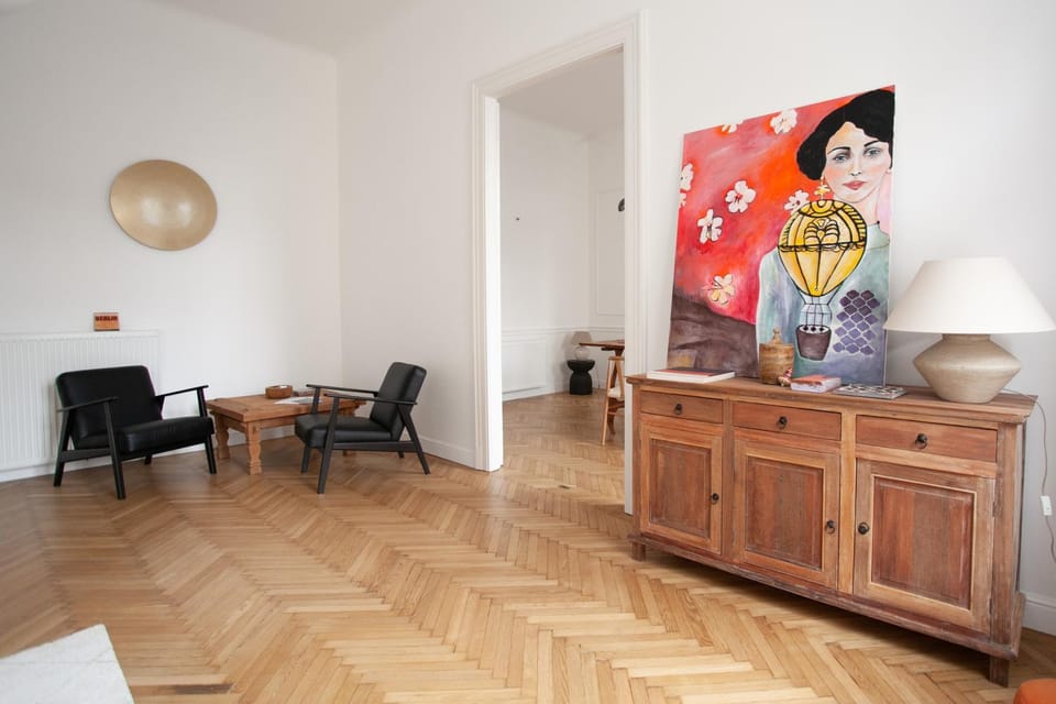Living room, Decorative detail
