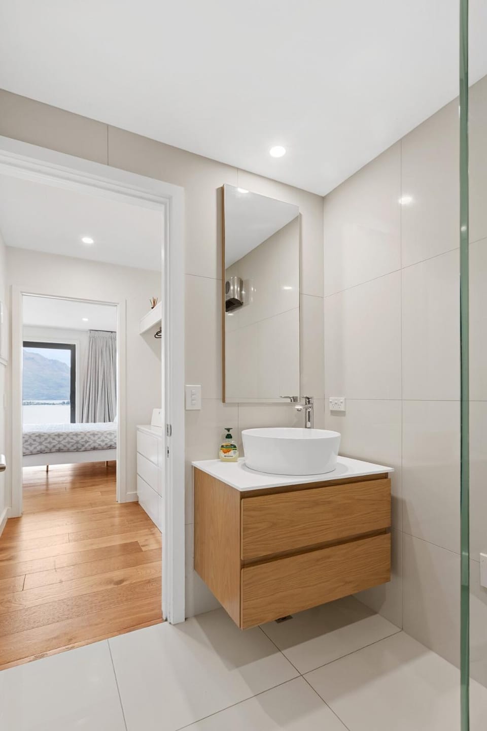 Bathroom, Bedroom