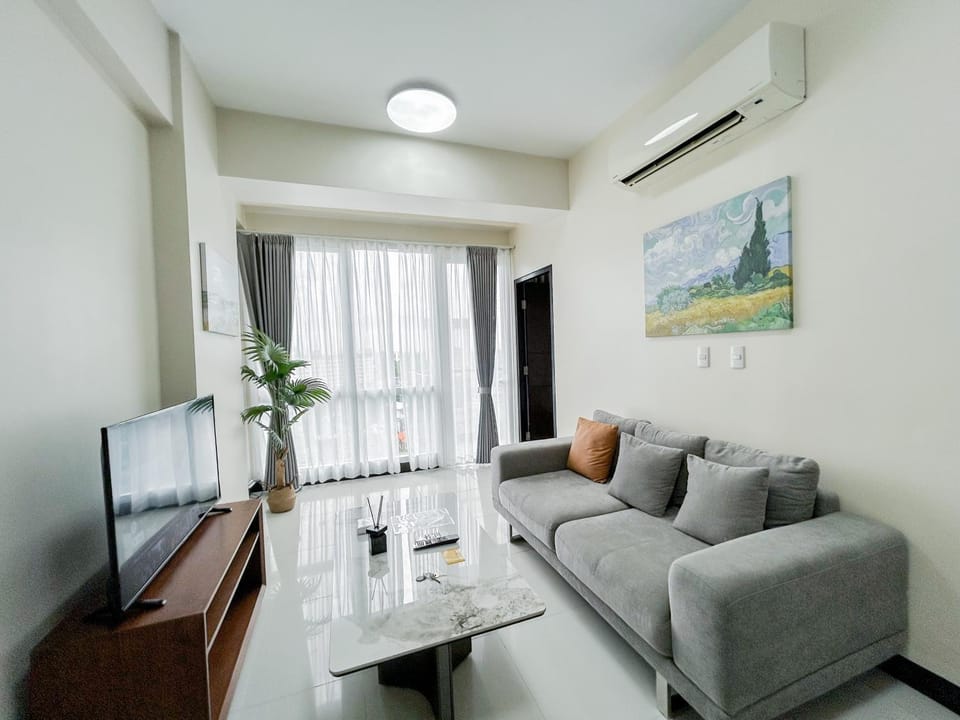 Stylish 1BR in OPR Apartment hotel in Lapu-Lapu City