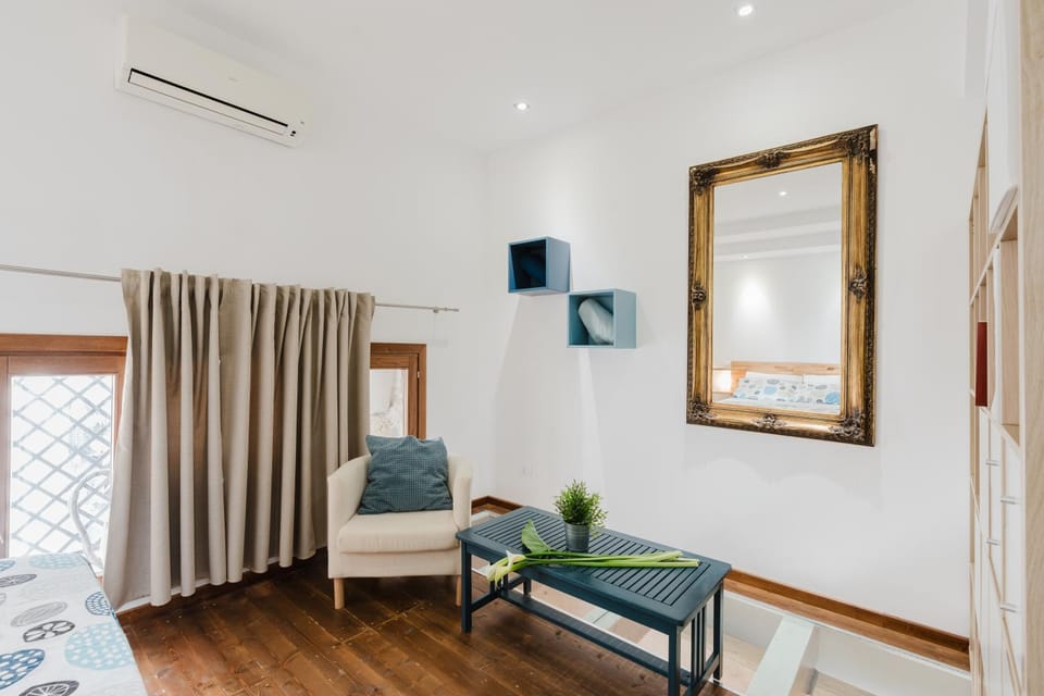 Property building, Living room