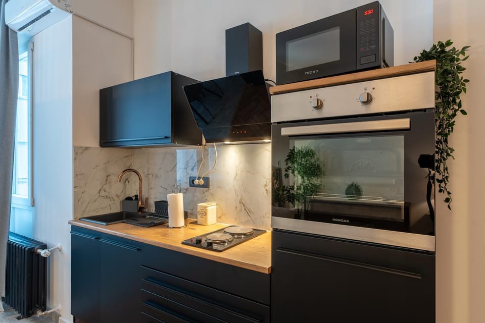 dishwasher, microwave, oven, stove