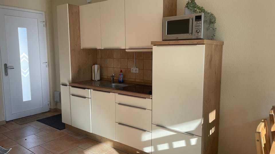 Breakfast, kitchen