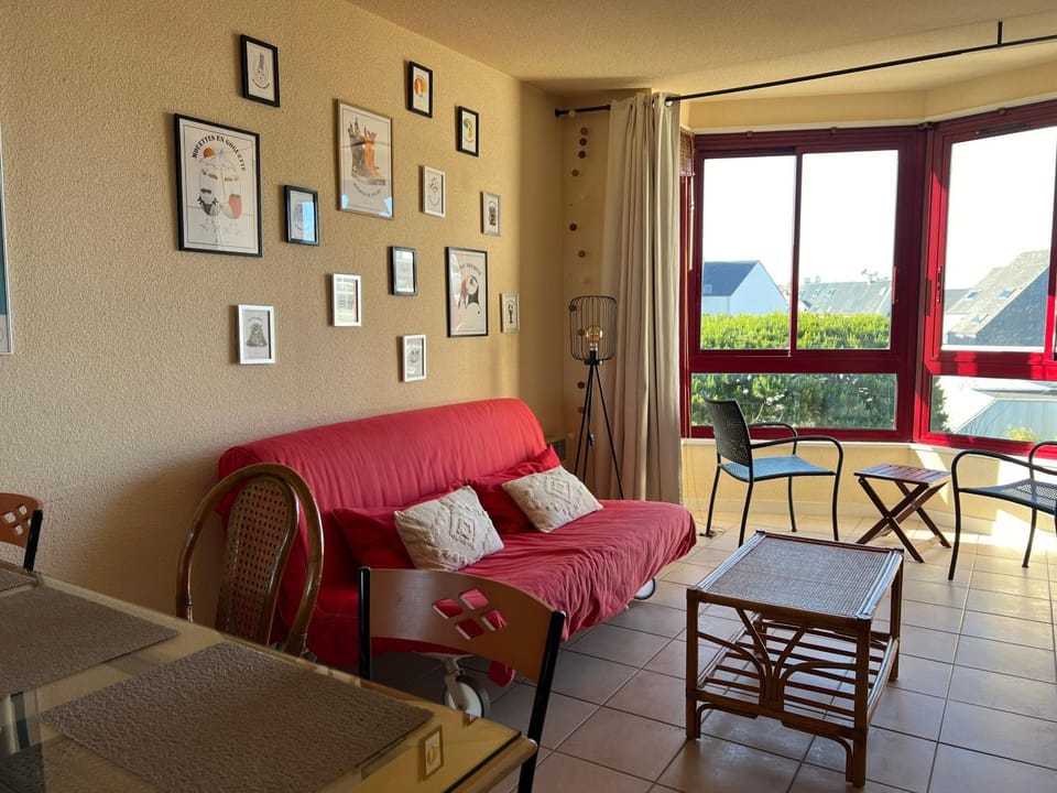 Property building, Living room