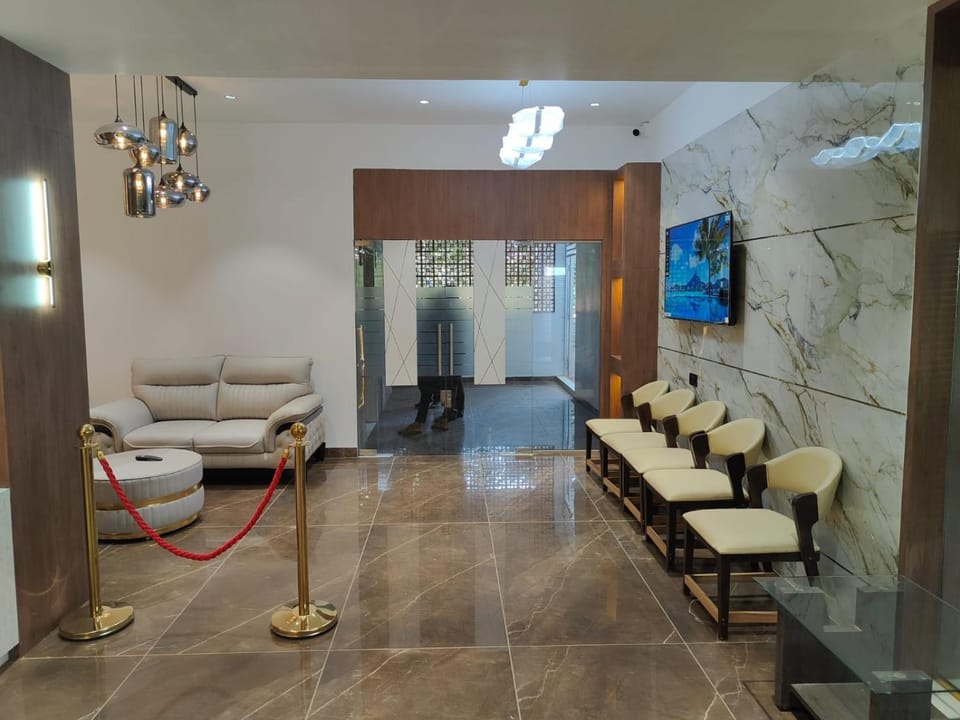 Facade/entrance, Lobby or reception
