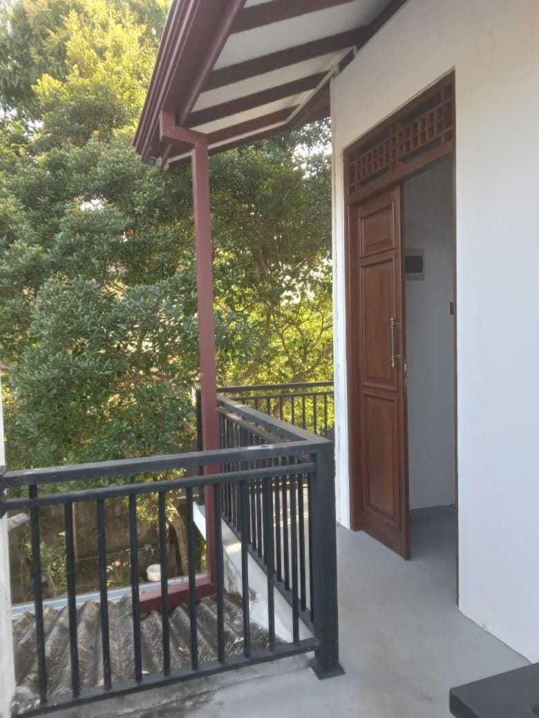 Villa White 14, Hikkaduwa Villa in Hikkaduwa