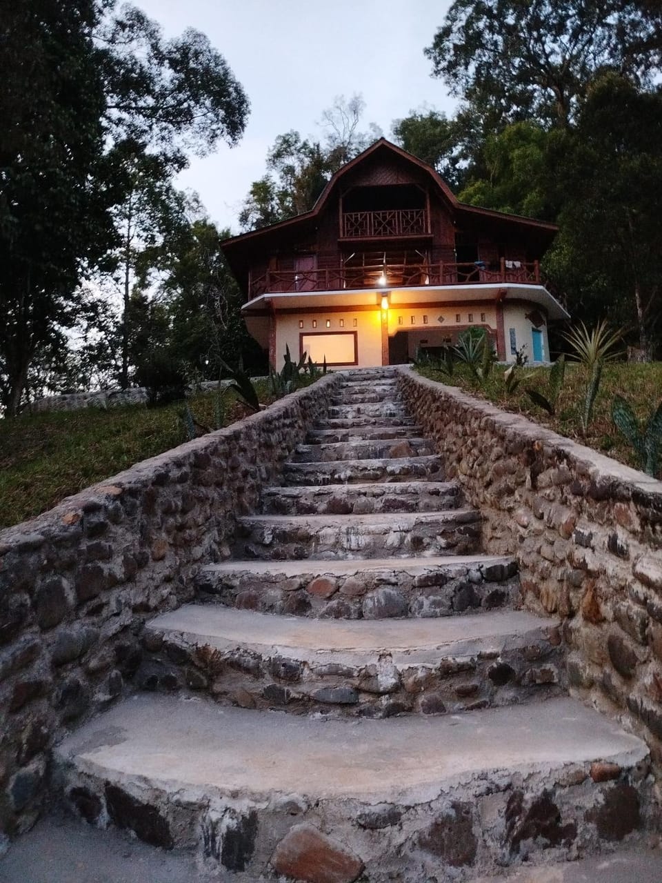 Bukit Lawang Batu Kapal Rimba House Bed and Breakfast in Indonesia