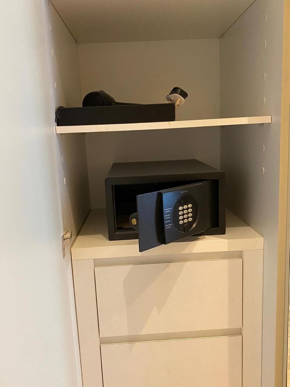safe, wardrobe