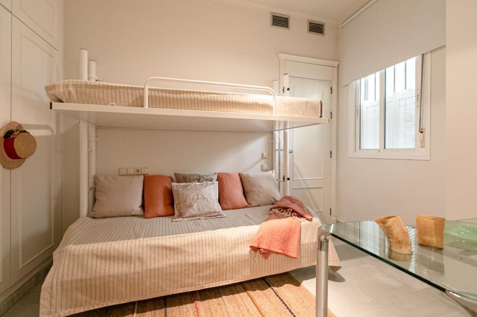 bunk bed
