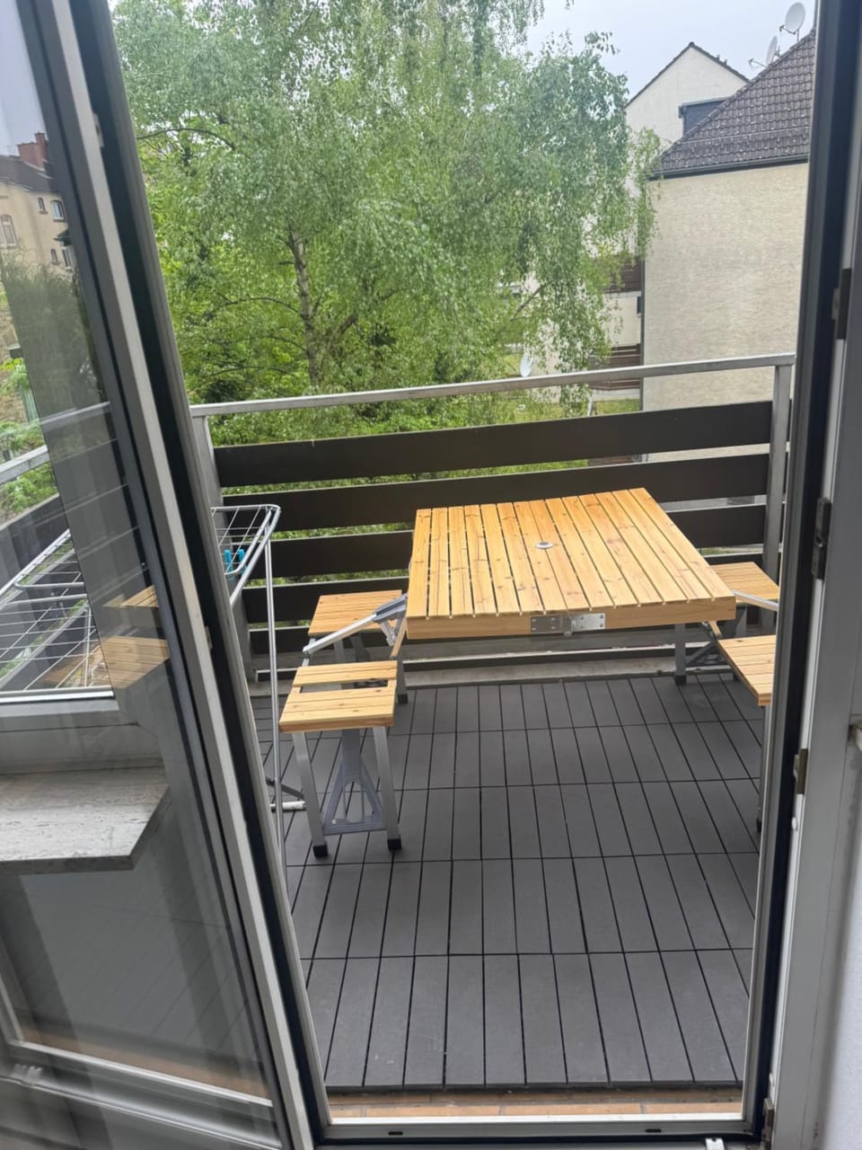 Offenbach 2 Zim EBK Balkony Apartment in Offenbach