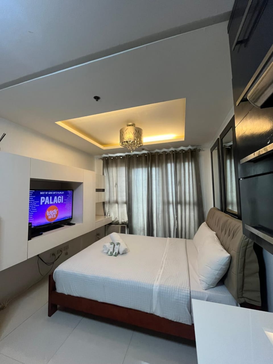 Kiean Leases Apartment hotel in Manila City