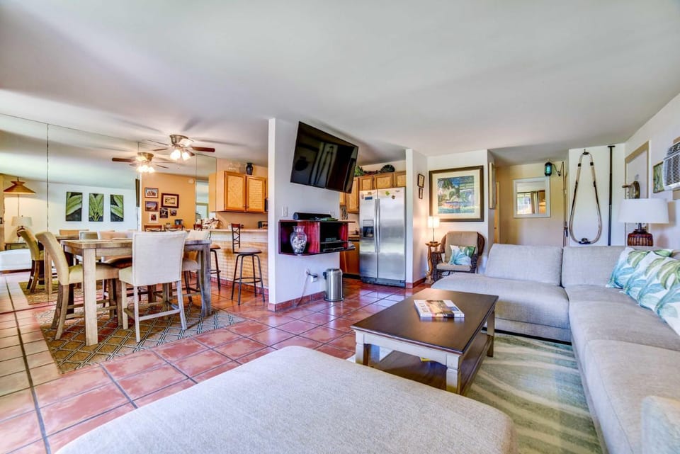 107 Kihei Holiday by VacaMaui Apartment in Kihei