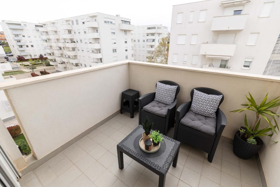 Musulin apartment with balcony and garage Apartment in Zadar