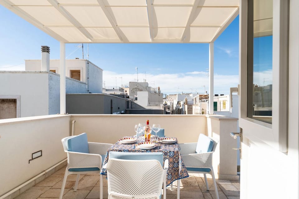 Balcony/Terrace, Dining area